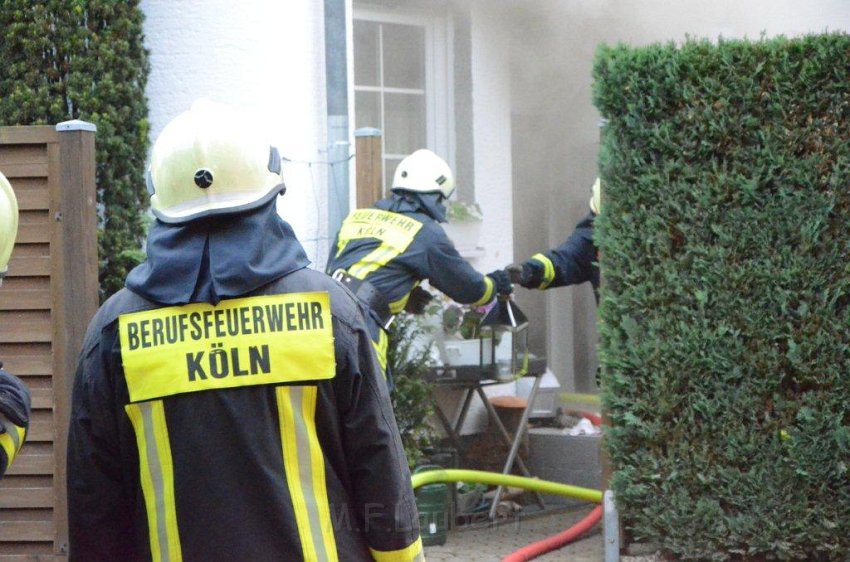 Feuer Koeln Dellbrueck Hochwinkel P24.jpg
